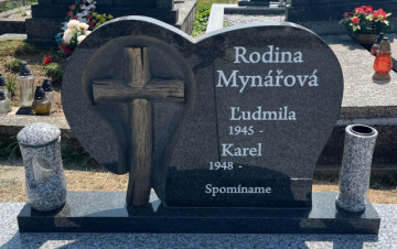 POMNÍKY